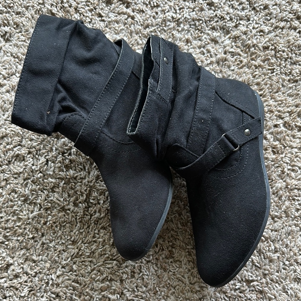 BONGO Black Ankle Boots with Decorative Straps